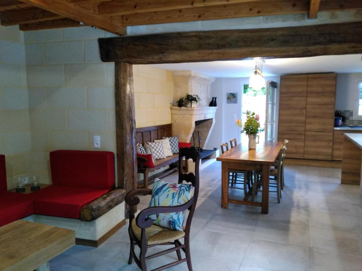 Les Chambres D'Ausilia Sablons  Exterior photo